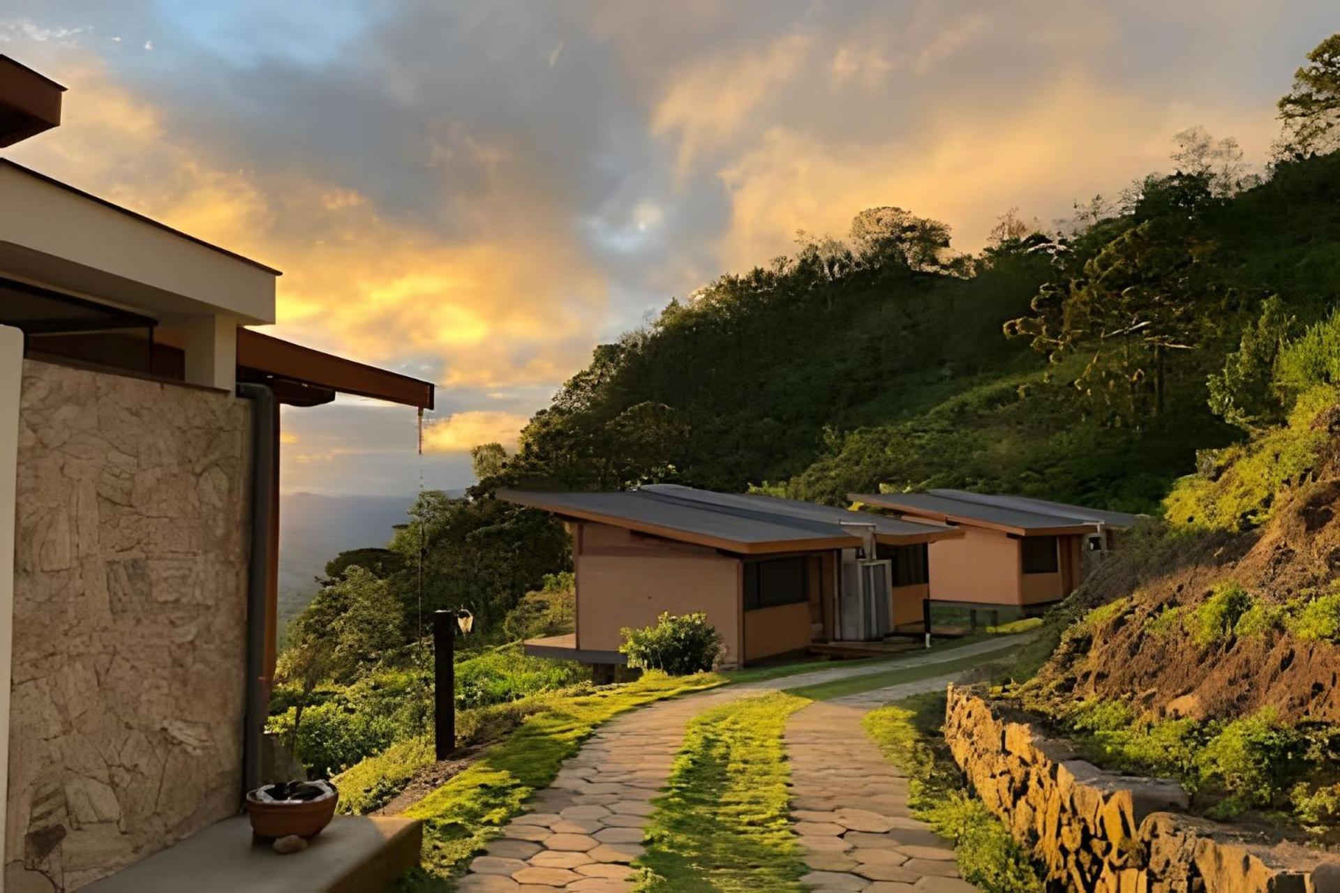 Chales Suites Gorjeios Da Mantiqueira São Bento do Sapucaí Exterior photo